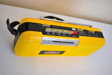 画像をギャラリービューアに読み込む, Cab Yellow 80s Street Beat Model CT-72 AM FM Cassette Mini Boombox Radio! Sounds Great Excellent Condition!