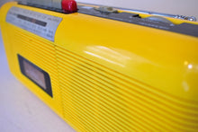 画像をギャラリービューアに読み込む, Cab Yellow 80s Street Beat Model CT-72 AM FM Cassette Mini Boombox Radio! Sounds Great Excellent Condition!