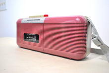 画像をギャラリービューアに読み込む, Magenta 80s Street Beat Model CT-72 AM FM Cassette Mini Boombox Radio! Sounds Great Excellent Condition!