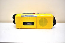 画像をギャラリービューアに読み込む, Cab Yellow 80s Lenoxx Street Beat Model CT-72 AM FM Cassette Mini Boombox Radio! Sounds Great Excellent Condition!