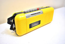 画像をギャラリービューアに読み込む, Cab Yellow 80s Lenoxx Street Beat Model CT-72 AM FM Cassette Mini Boombox Radio! Sounds Great Excellent Condition!
