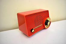 Load image into Gallery viewer, Fiesta Red 1957 Motorola Model 5T22R &quot;Dragster&quot; AM Vacuum Tube Radio Great Sounding! Very Rare Desirable Model! Mint Condition!