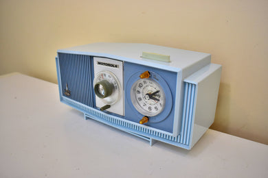 Tuxedo Blue 1963 Motorola Model C4B2 AM Vacuum Tube Clock Radio Neon Lighted Clock Dial! Sounds Wonderful!