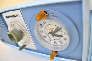 Tuxedo Blue 1963 Motorola Model C4B2 AM Vacuum Tube Clock Radio Neon Lighted Clock Dial! Sounds Wonderful!