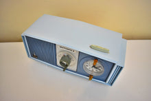 Charger l&#39;image dans la galerie, Tuxedo Blue 1963 Motorola Model C4B2 AM Vacuum Tube Clock Radio Neon Lighted Clock Dial! Sounds Wonderful!