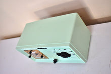 Load image into Gallery viewer, April Green 1946 Madison Model 940 AM Vacuum Tube Clock Radio Rare Excellent Condition Sounds Great!