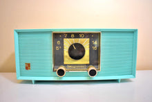 Load image into Gallery viewer, Robin Egg Blue 1957 Magnavox Model R5 Vacuum Tube AM Radio Sounds Great! Excellent Condition!