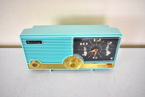 Laguna Aqua 1959 Medallion Model 5583 Vacuum Tube AM Clock Radio Beauty Sounds Fantastic Excellent Condition!