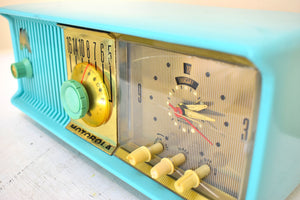 Aquamarine Turquoise 1957 Motorola Model 56CC2 Vacuum Tube AM Clock Radio Rare Model and Color Sounds Fantastic!