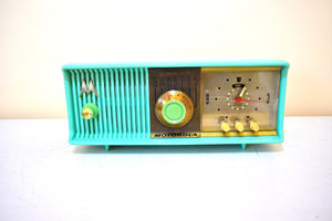 Sea Green 1957 Motorola Model 56CC Vacuum Tube AM Clock Radio Rare Model and Color Sounds Fantastic!