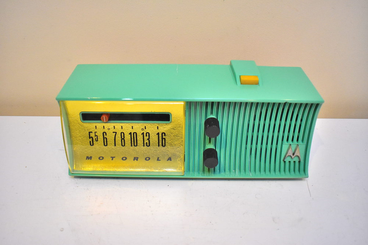 Sea Green 1957 Motorola Model 57H AM Vacuum Tube Radio Rare Model Loud ...