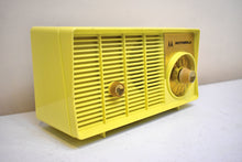 Load image into Gallery viewer, Citron Yellow 1957 Motorola Model 5T23Y AM Vacuum Tube Radio Rare Model! Rare Color!