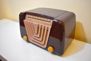 Burgundy Beauty 1949 Motorola Model 68X-11Q Vintage Vacuum Tube AM Radio Great Sounding and Looking!