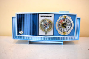 Blue on Blue Mid-Century 1963 Motorola Model C19B8 Vacuum Tube AM Clock Radio Rare Color Combo! Rare Clock Light!