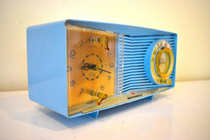 Powder Blue 1962 Motorola Model C9B13 AM Vacuum Tube Clock Radio Sounds Terrific! Awesome MCM Appeal!