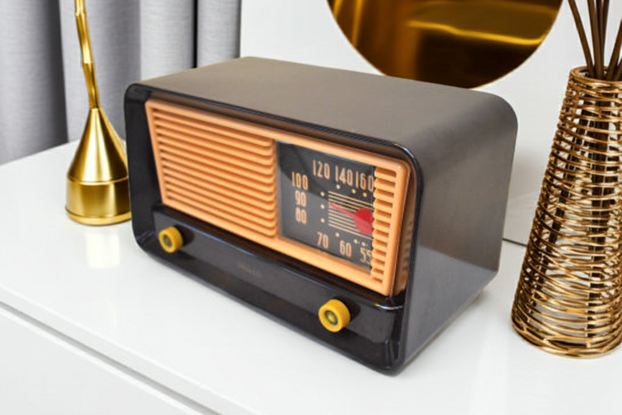 Espresso Brown Bakelite 1949 Philco Model 49-902 Vacuum Tube AM Radio Sounds Great Loud! Excellent Condition!