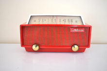 画像をギャラリービューアに読み込む, マンダリンオレンジ 1953 Philco Transitone Model 53-562 AM 真空管ラジオのサウンドは素晴らしいです。希少なファクトリーカラー！