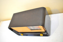 Load image into Gallery viewer, Espresso Brown Bakelite 1949 Philco Model 49-902 Vacuum Tube AM Radio Sounds Great Loud! Excellent Condition!