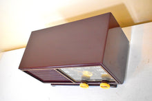 Load image into Gallery viewer, Burgundy Oxblood 1953 Philco Transitone Model 53-562 AM Vacuum Tube Radio Excellent Condition! Sounds Great!