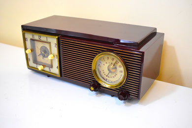 Burgundy Maroon 1953 Philco Model 53-752 AM Vacuum Tube Radio Rare Excellent Condition! Sounds Great!