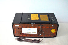 Charger l'image dans la galerie, Hornet Black Green 1953 Philco Transitone Model B710 AM Vacuum Tube Radio Rare Unique Color Combo Sounds Great!