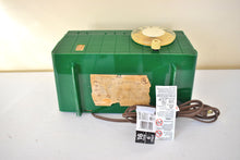 Load image into Gallery viewer, Candy Apple Green 1959 Philco Model F813-124 Vacuum Tube Radio Sounds Great Excellent Condition!