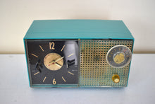 画像をギャラリービューアに読み込む, Tiki Turquoise 1956 Philco Model G-742-124 Vacuum Tube AM Alarm Clock Radio Sounds Great! Rare Model!