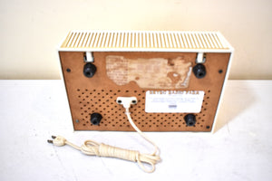 Spectral White 1958 Philco Predicta Model G765-124 Vacuum Tube AM Radio Excellent Plus Condition! Outta This World!