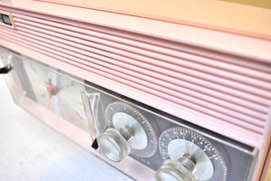 Rosata Pink and Brown Mid Century Retro Vintage 1964 Arvin Model 52R43 AM Vacuum Tube Clock Radio Rare!