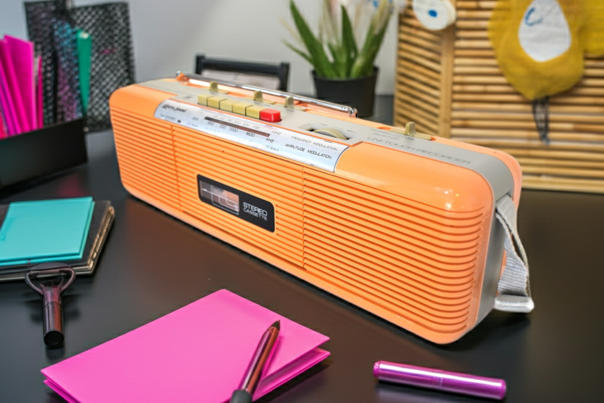 Peach Pink 80s Lenoxx Sound Model CT-725 AM FM Cassette Mini