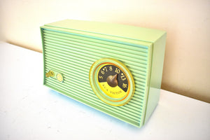 Bluetooth Ready To Go - Bungalow Green Blue Mid Century Vintage 1961 RCA Victor Model 1-RA-25 "The Hardy" Vacuum Tube Radio Sounds Great! Excellent Condition!