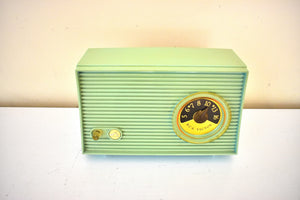 Bluetooth Ready To Go - Bungalow Green Blue Mid Century Vintage 1961 RCA Victor Model 1-RA-25 "The Hardy" Vacuum Tube Radio Sounds Great! Excellent Condition!