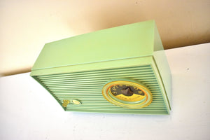 Bluetooth Ready To Go - Bungalow Green Blue Mid Century Vintage 1961 RCA Victor Model 1-RA-25 "The Hardy" Vacuum Tube Radio Sounds Great! Excellent Condition!