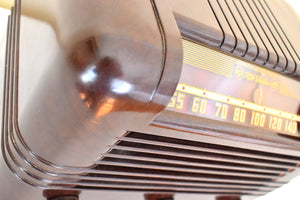 Espresso Brown Bakelite 1940 RCA Model 15X Vacuum Tube AM Radio! Sounds Great!! Excellent Condition!