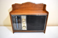 画像をギャラリービューアに読み込む, Heritage Heirloom Wood Filtermatic 1960 RCA Victor Model 4RC84 AM/FM 真空管ラジオのサウンドは素晴らしい!