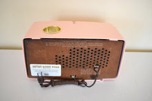 Charger l&#39;image dans la galerie, Sassy Pink 1957 RCA Victor Model 9-XL-1F Vacuum Tube Radio Dual Speaker Excellent Sound and Cigarette Lighter!