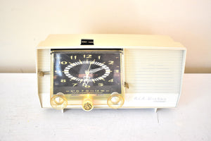 Bluetooth Ready To Go - Cream Ivory 1957 RCA Model C-4E Vacuum Tube AM Radio Sounds Great! Excellent Plus Condition!