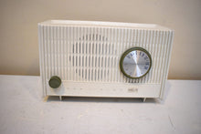 画像をギャラリービューアに読み込む, Alpina White 1964 RCA Victor Model RFA-11W AM Vacuum Tube Alarm Clock Radio Excellent Condition Sounds Terrific!