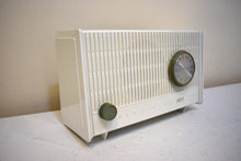 画像をギャラリービューアに読み込む, Alpina White 1964 RCA Victor Model RFA-11W AM Vacuum Tube Alarm Clock Radio Excellent Condition Sounds Terrific!