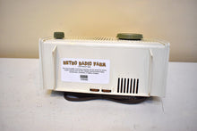 画像をギャラリービューアに読み込む, Alpina White 1964 RCA Victor Model RFA-11W AM Vacuum Tube Alarm Clock Radio Excellent Condition Sounds Terrific!
