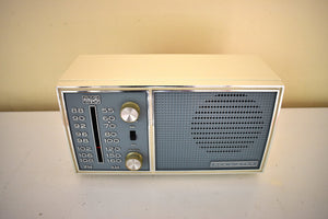 Monterey Blue 1964 - 1965 RCA RFC11A "The Taurus" AM/FM Vacuum Tube Radio Sounds Fabulous! Mint Condition!