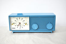 Charger l'image dans la galerie, Newport Blue 1968 RCA Model RLD-21A Solid State AM Clock Radio Sounds Great! Excellent Condition!