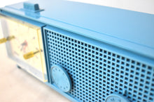 Charger l'image dans la galerie, Newport Blue 1968 RCA Model RLD-21A Solid State AM Clock Radio Sounds Great! Excellent Condition!