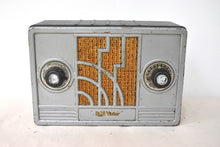 Load image into Gallery viewer, Art Deco Steel 1934 RCA Victor Model 102 Vacuum Tube AM Radio Excellent Condition! Works!