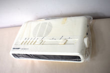 画像をギャラリービューアに読み込む, Polar White 1980s Sharp Model FX-C11 (W) AM FM Digital Alarm Clock Radio! New Old Stock! Original Box Factory Sealed!!