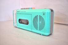 画像をギャラリービューアに読み込む, Surf Green Sharp Model QT5(G) AM FM Cassette Player Radio! Sounds Great Excellent Condition!