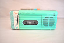 画像をギャラリービューアに読み込む, Surf Green Sharp Model QT5(G) AM FM Cassette Player Radio! Sounds Great Excellent Condition!