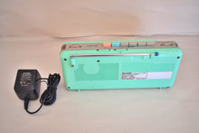 画像をギャラリービューアに読み込む, Surf Green Sharp Model QT5(G) AM FM Cassette Player Radio! Sounds Great Excellent Condition!