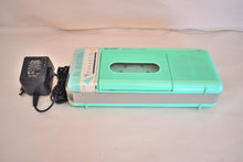 画像をギャラリービューアに読み込む, Surf Green Sharp Model QT5(G) AM FM Cassette Player Radio! Sounds Great Excellent Condition!