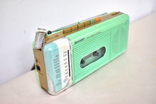 画像をギャラリービューアに読み込む, Surf Green Sharp Model QT5(G) AM FM Cassette Player Radio! Sounds Great Excellent Condition!